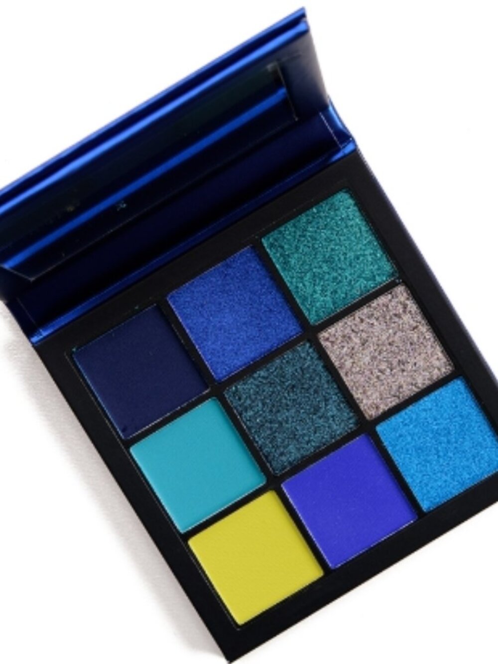 HUDA BEAUTY Amethyst, Emerald, and Sapphire Obsession Eyeshadow Palettes - Picture 5 of 10